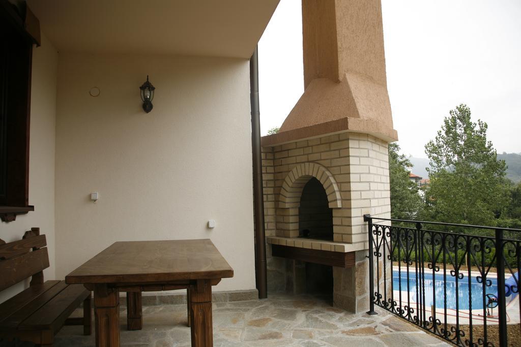 Sinabovite Houses Hotel Badevtsi Room photo