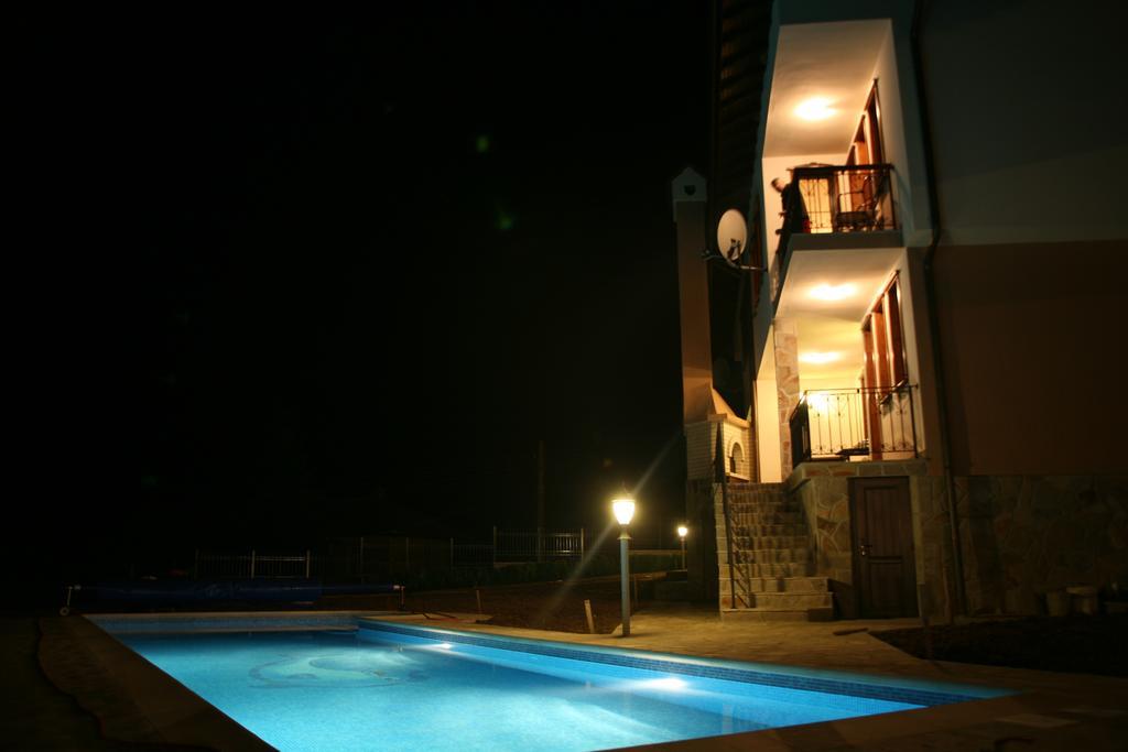 Sinabovite Houses Hotel Badevtsi Room photo