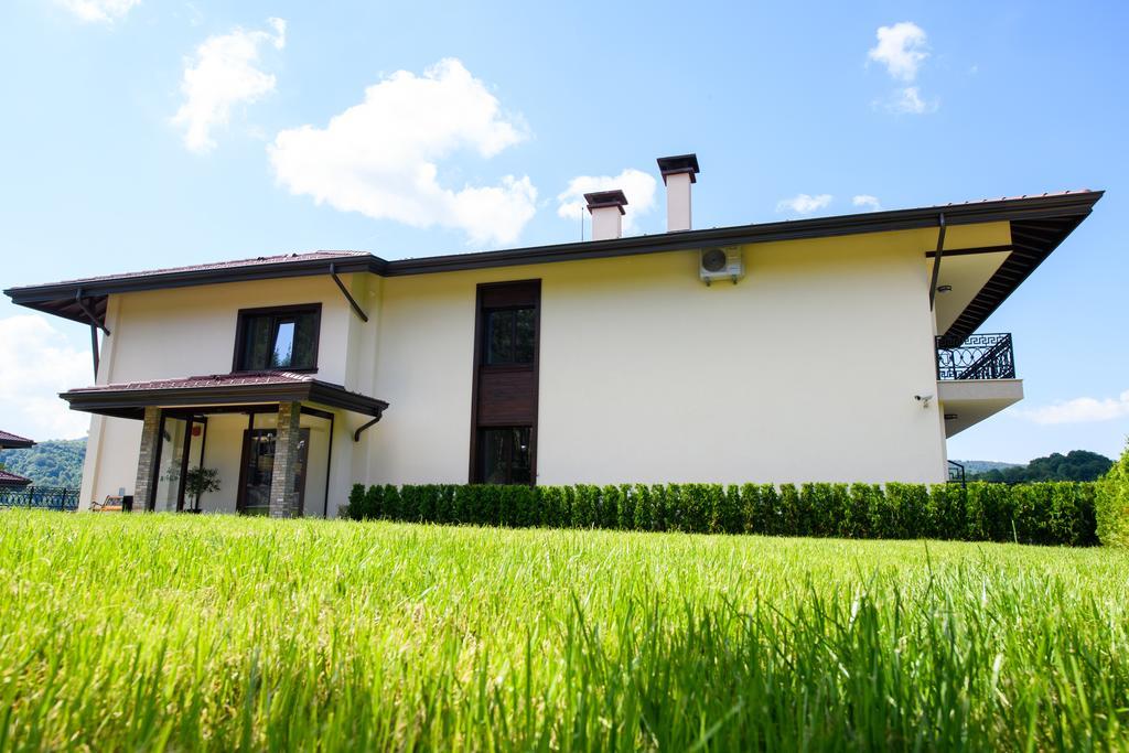 Sinabovite Houses Hotel Badevtsi Exterior photo